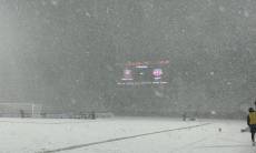 프로축구 역사상 처음으로 폭설 경기 취소 나왔다