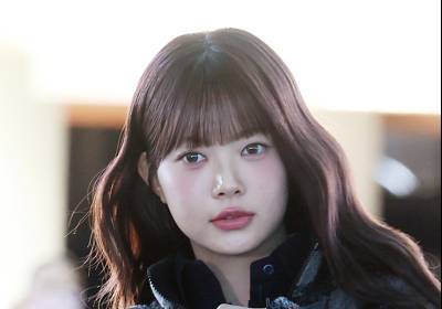 [포토] 르세라핌 홍은채, 사랑스러운 하트