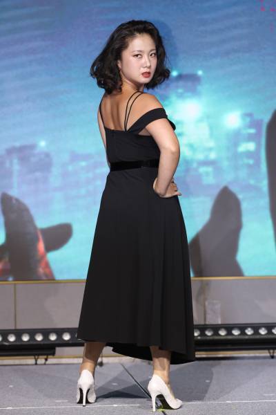 박나래 측 “前 매니저들, 횡령 정황…고소 준비”