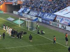 '변성환 나가' 승격 실패에 분노한 팬들…마지막 큰절 올린 사령탑은 떠난다 [IS 서귀포]