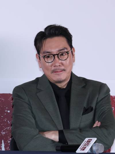 기업 띄우려다 날벼락 맞는 ‘연예인 리스크’