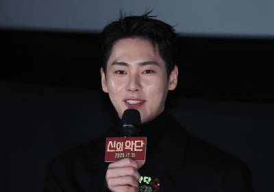 [포토] 인사말 하는 한정완