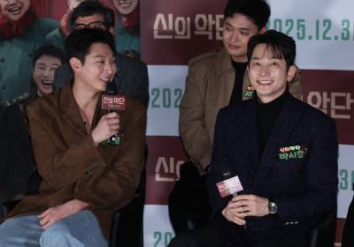 [포토] 정진운, "응석 다 받아준 박시후 선배님에게 감사해"