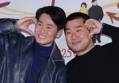 [포토] 김무건-김충길, 귀여운 볼하트