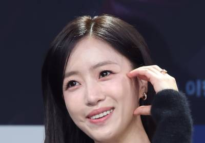 [포토] 함은정, 사랑스러운 볼하트