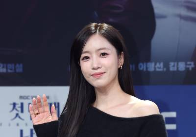 [포토] 함은정, '첫 번째 남자' 1인 2역 맡았어요