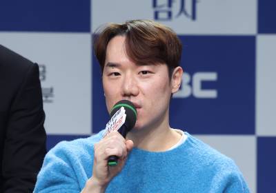 [포토] 인사말 하는 강태흠 감독