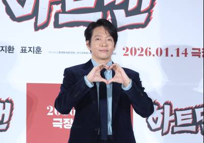 [포토] 박지환, 멋진 슈트핏