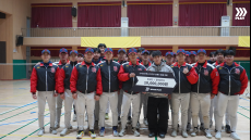 '소래고 창단 멤버' 롯데 황성빈의 모교 사랑, 1000만원 용품 기부까지