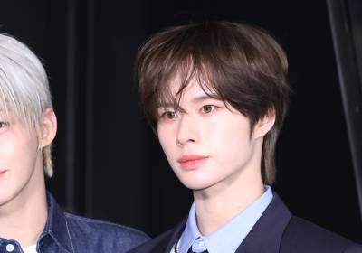 [포토] 투어스 경민, 미소년 분위기 가득