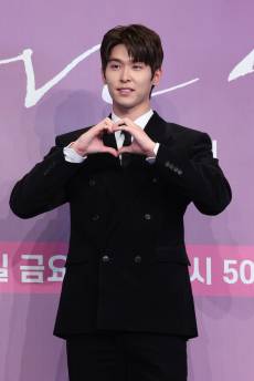 [단독] 이시우, 서현진 이어 송중기·박지현과 호흡…‘러브 클라우드’ 캐스팅