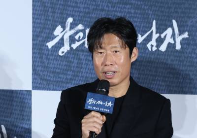 [포토] 인사말 하는 유해진