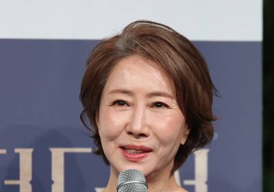 [포토] 인사말 하는 송옥숙