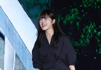 [포토] 무해한 미소로 입장하는 김향기