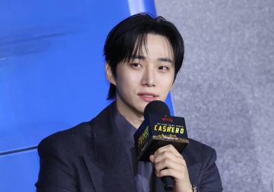 [포토] 인사말 하는 이준호