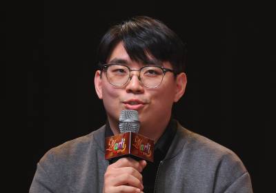 [포토] 인사말 하는 작곡가 박병준