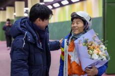 [2025년 12월 한국경마 명장면] 39년을 달려온 이름, 박태종… 박수 속에 마무리된 ‘경마 대통령’의 마지막 레이스