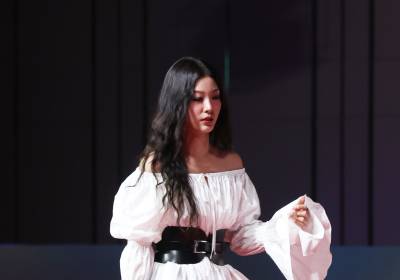 [포토] 캣츠아이 윤채, 멋진 워킹