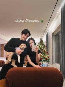 한예슬, 10살 연하 남편과 달콤한 크리스마스 [IS하이컷]