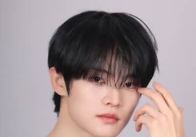 [포토] 클로즈 유어 아이즈 전민욱, 치명적인 눈빛에 빠져들어