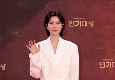 [포토]공민정, 근사한 화이트 슈트