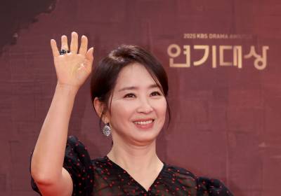 [포토]윤유선, 반가워요!