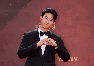 [포토]옥택연, 포토월에선 언제나 여유만만