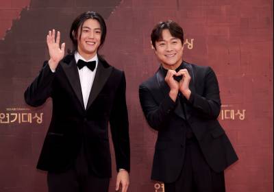 [포토]이석기 최대철, 우리는 독수리술도가 형제들