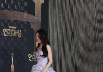 [포토] 김지연, 우아한 퍼플 드레스