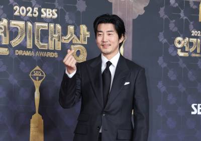 [포토] 윤계상, 완벽한 슈트핏