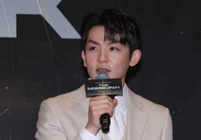 [포토] 인사말 하는 리키