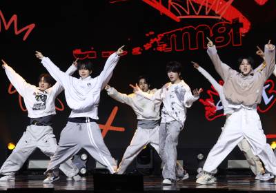 [포토] 아이덴티티, 스웨그 제대로