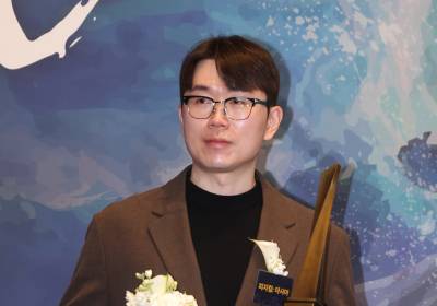 [포토] 피지컬:아시아 장호기 PD, 프로그램 OTT예능 부문 수상