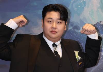 [포토] 윤남노, 근육 어때요?