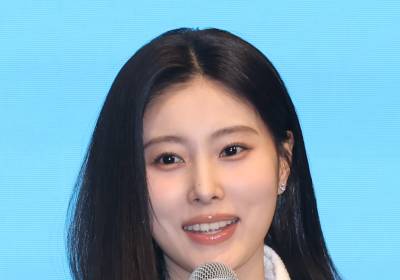 [포토] 인사말 하는 강혜원