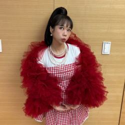 [IS하이컷] ‘10kg 감량’ 홍현희, 남다른 비주얼…”붉은 말의 해답게” 강렬 변신