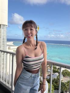 신지 맞아? 휴양지에서 드러난 탄탄 몸매 라인 [IS하이컷]