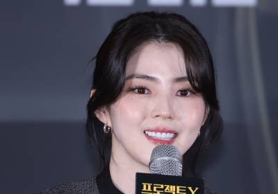 [포토] 인사말 하는 한소희