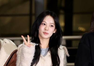 [포토]이즈나 유사랑, 저 오늘 졸업했어요!