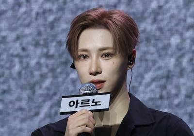 [포토] 인사말 하는 알파드라이브원 아르노