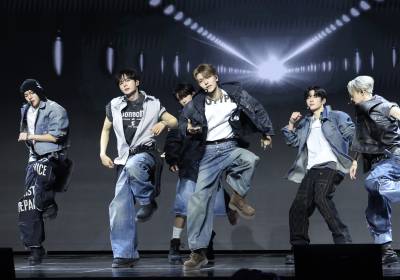 [포토] 알파드라이브원, 무대를 부셔~