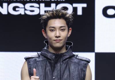 [포토] 롱샷 률, 남자라면 참을 수 없는 그 포즈