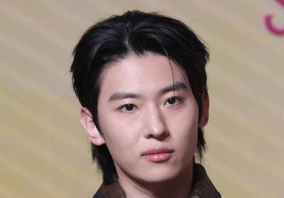 [포토] 덱스, 도도한 손하트