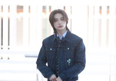 [포토] 스트레이 키즈 현진, 데님 패션이 찰떡이야