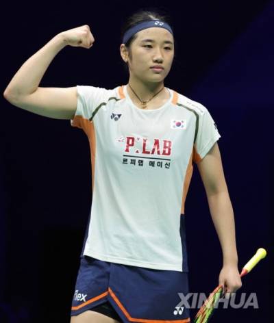 안세영, 기선 제압! 아시아 배드민턴  단체 선수권 결승 1단식 가볍게 승리