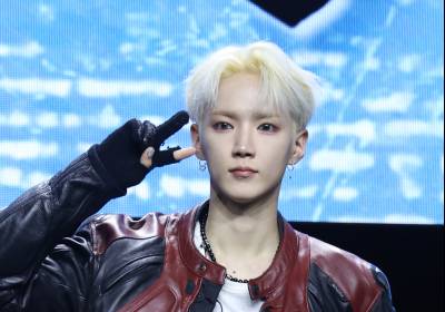 [포토] 에이엠피 하유준, 귀엽게 브이