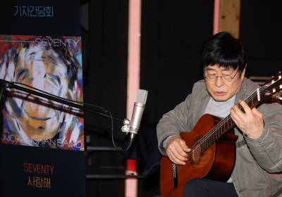 [포토] 김창완, 집중하게 되는 보이스