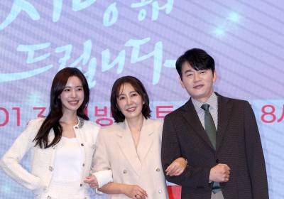 [포토]진세연 유호정 김승수, 주말은 우리 가족이 책임질게요