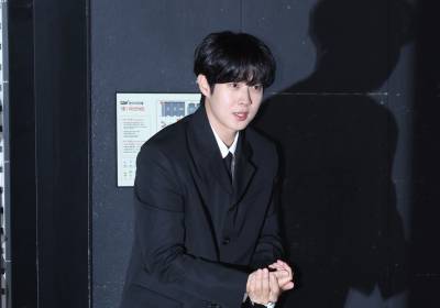 [포토] 수줍게 입장하는 최우식