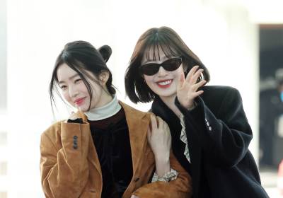 [포토] 레드벨벳 조이, '언니~ 같이 찍자~'